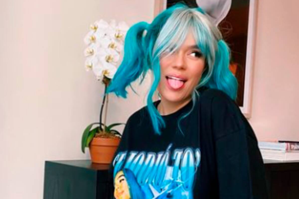 En concierto de Karol G confundieron bandera de Colombia y hubo problemas