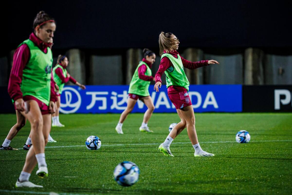 España y Suecia se miden para definir un finalista