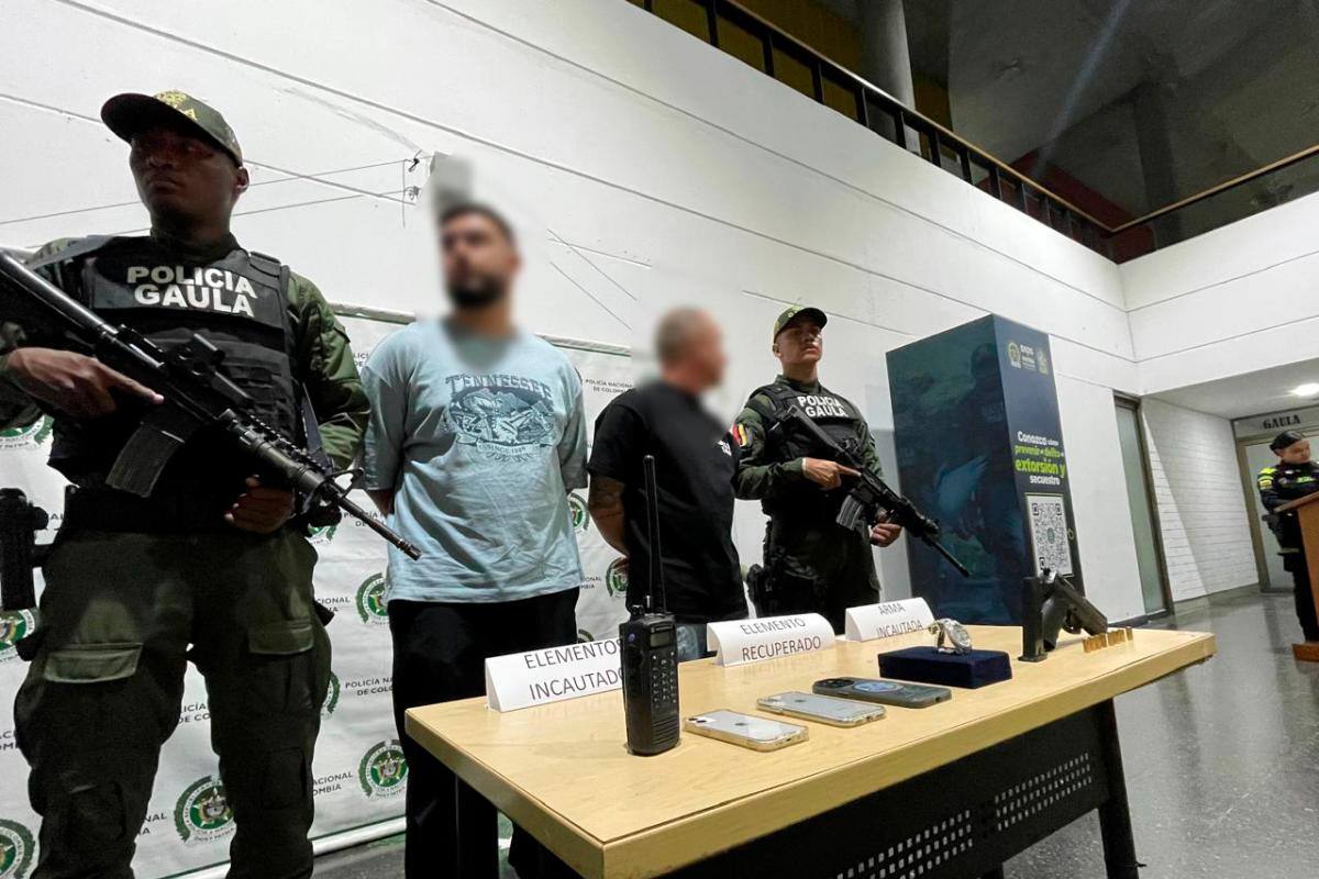 Video: Cayeron 2 estafadores que exigían $75 millones por devolver un Rolex