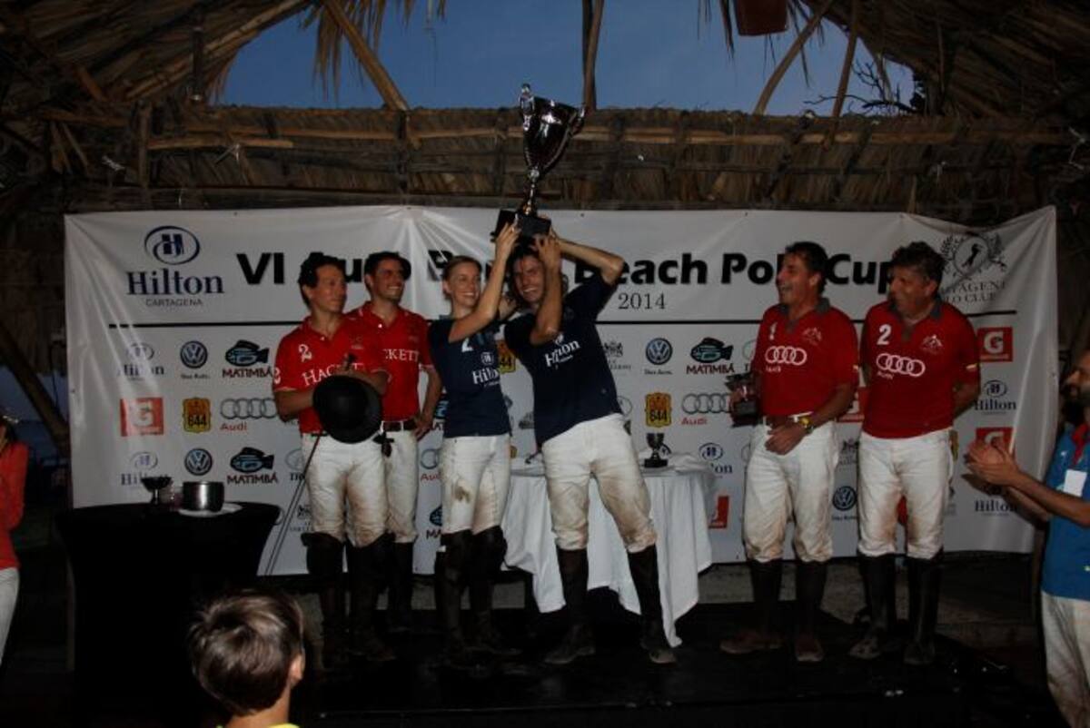 Ganadores del VI Beach Polo Auto Berlin Cup en el hotel Hilton Kailline Giraldo-El Universal