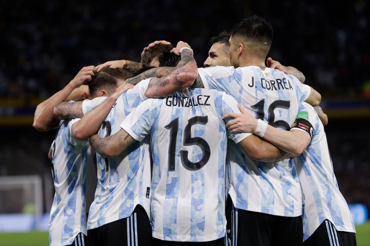 Argentina, sin esforzarse, golea 3-0 a Venezuela