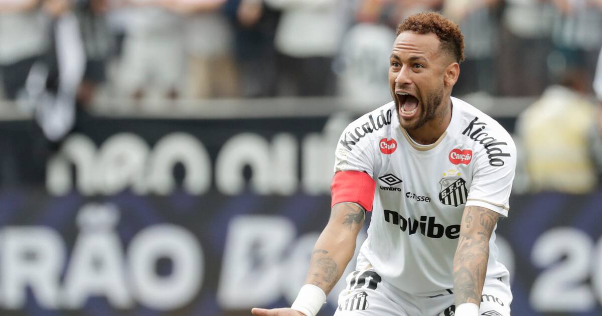 Video: People Exploded with Joy When Ancelotti Mentioned Neymar