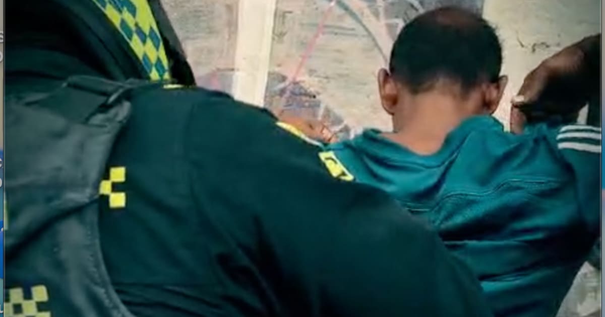 Capturados 3 sujetos con armas de fuego en su poder, entre ellas una Mini Uzi