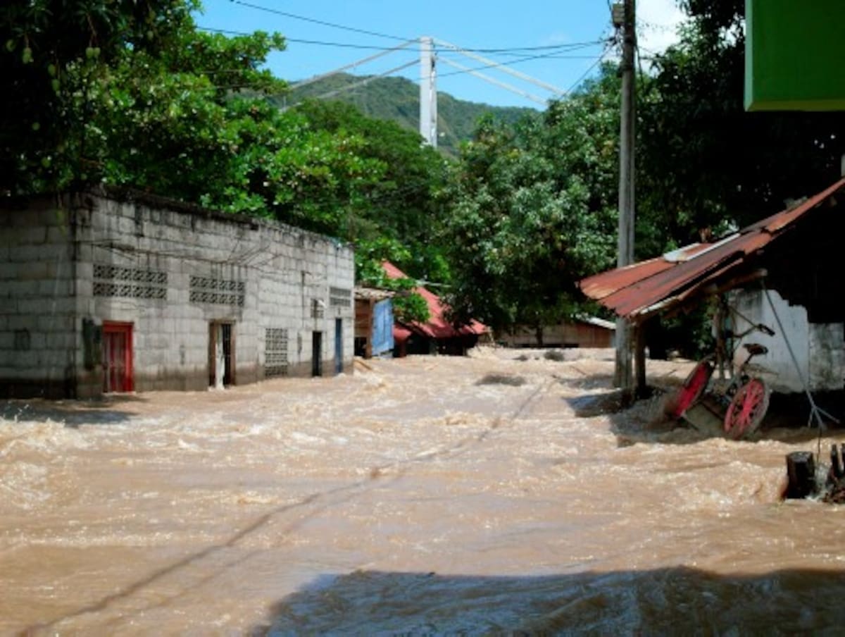 Honda, Tolima, inundaciones sin precedentes. COLPRENSA