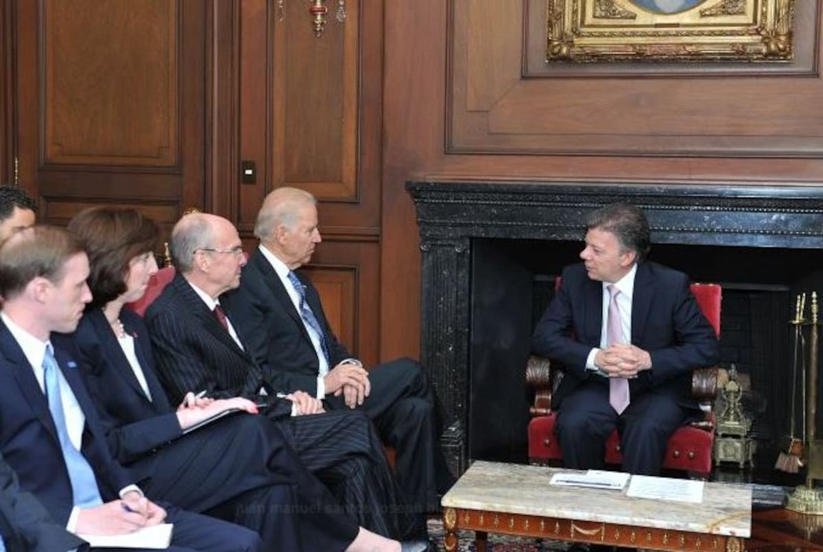 Joseph Biden en reunión con Juan Manuel Santos. CORTESÍA