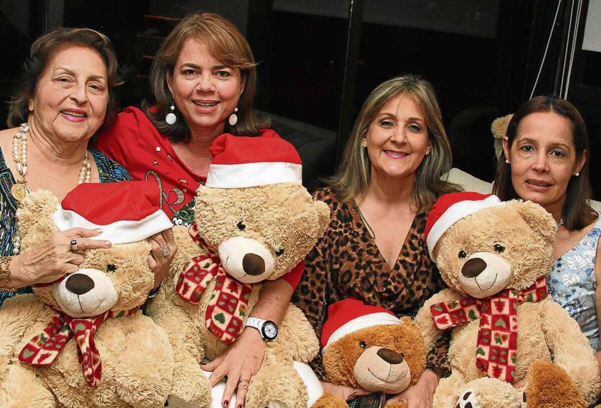 Luchy García, Patricia Acero, Sonia García y Mary de Abondano.
