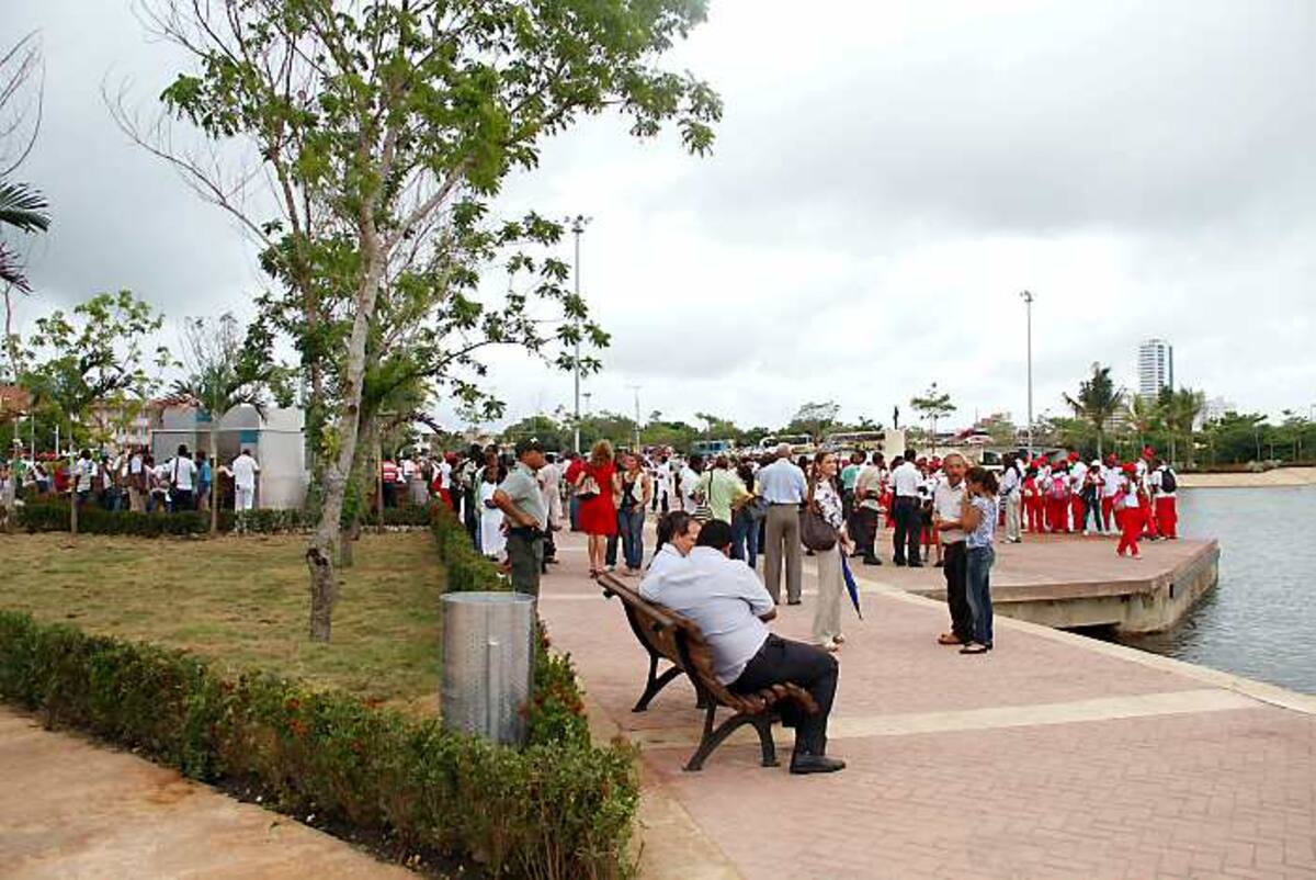 Este miércoles a las 8:30 de la mañana se inauguró en Cartagena en parque lineal Puerto Chambacú, antiguamente conocido como Puerto Duro. ÓSCAR DÍAZ – EL UNIVERSAL