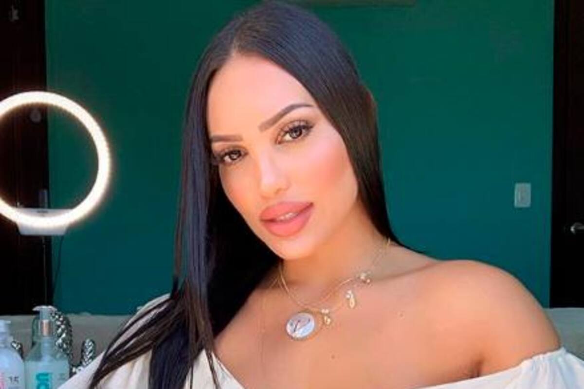 El extravagante cambio de look de Andrea Valdiri que revolucionó las redes