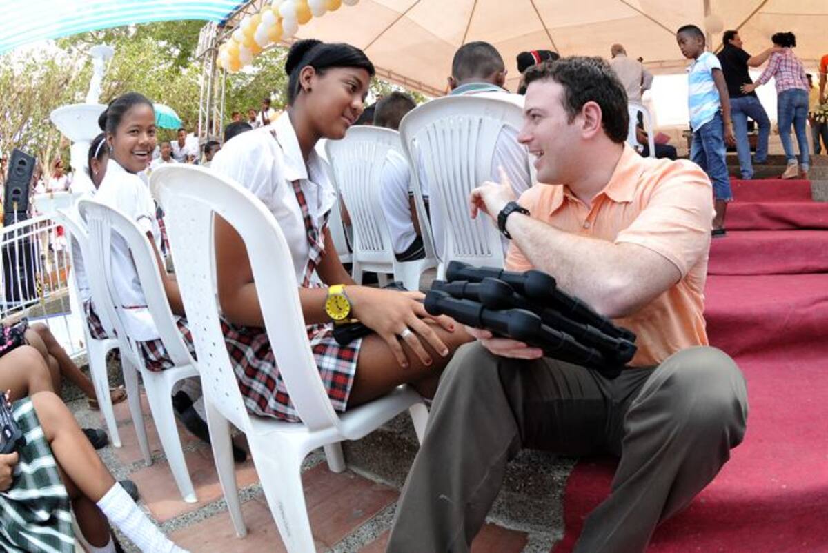 Andrés García Zuccardi, senador Cortesía.