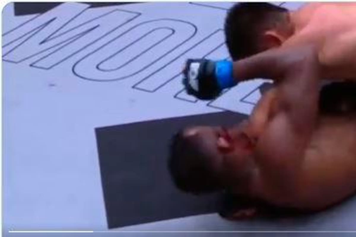 Video: luchador de artes marciales mixtas le arranca la oreja a su rival