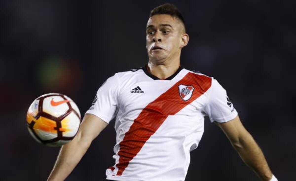 Rafael Santos Borré será titular con River Plate. //efe