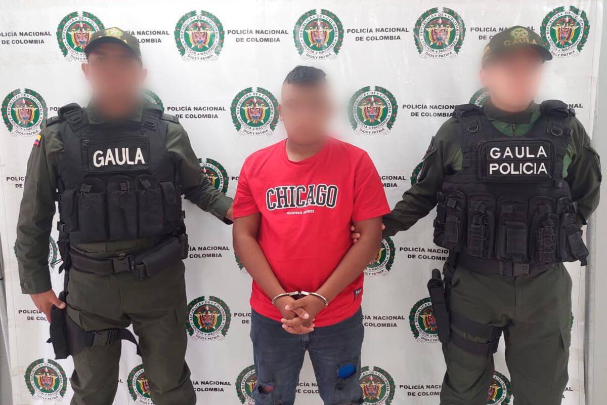 Video: Exigía $500 mil a mujer para no publicarle videos íntimos en Facebook