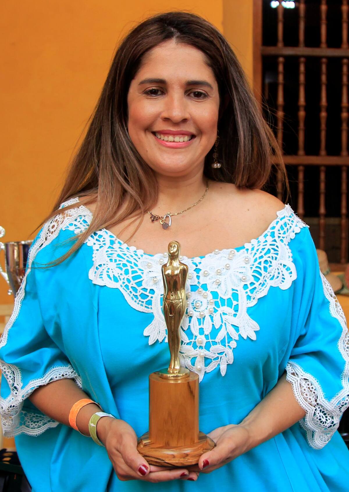 La gerente comercial de la compañía Grabar, Indira Durán.//Foto: Ricardo Maldonado Rozo - Efe.