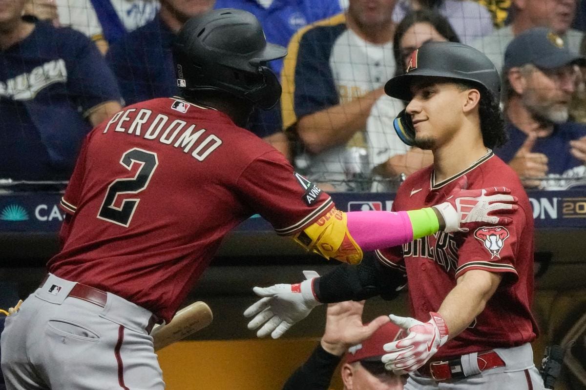 Arizona ‘embriaga’ a Cerveceros y avanza a series divisionales