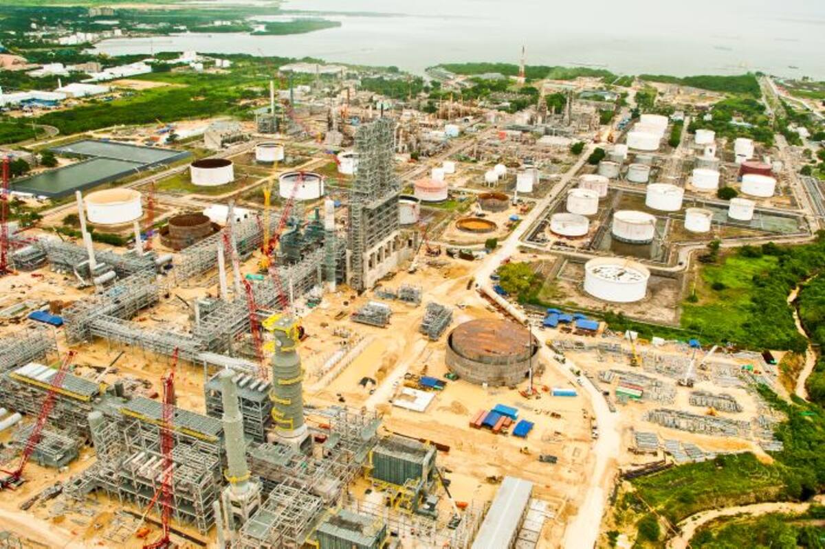 Ampliación de la Refinería de Cartagena. ARCHIVO EL UNIVERSAL