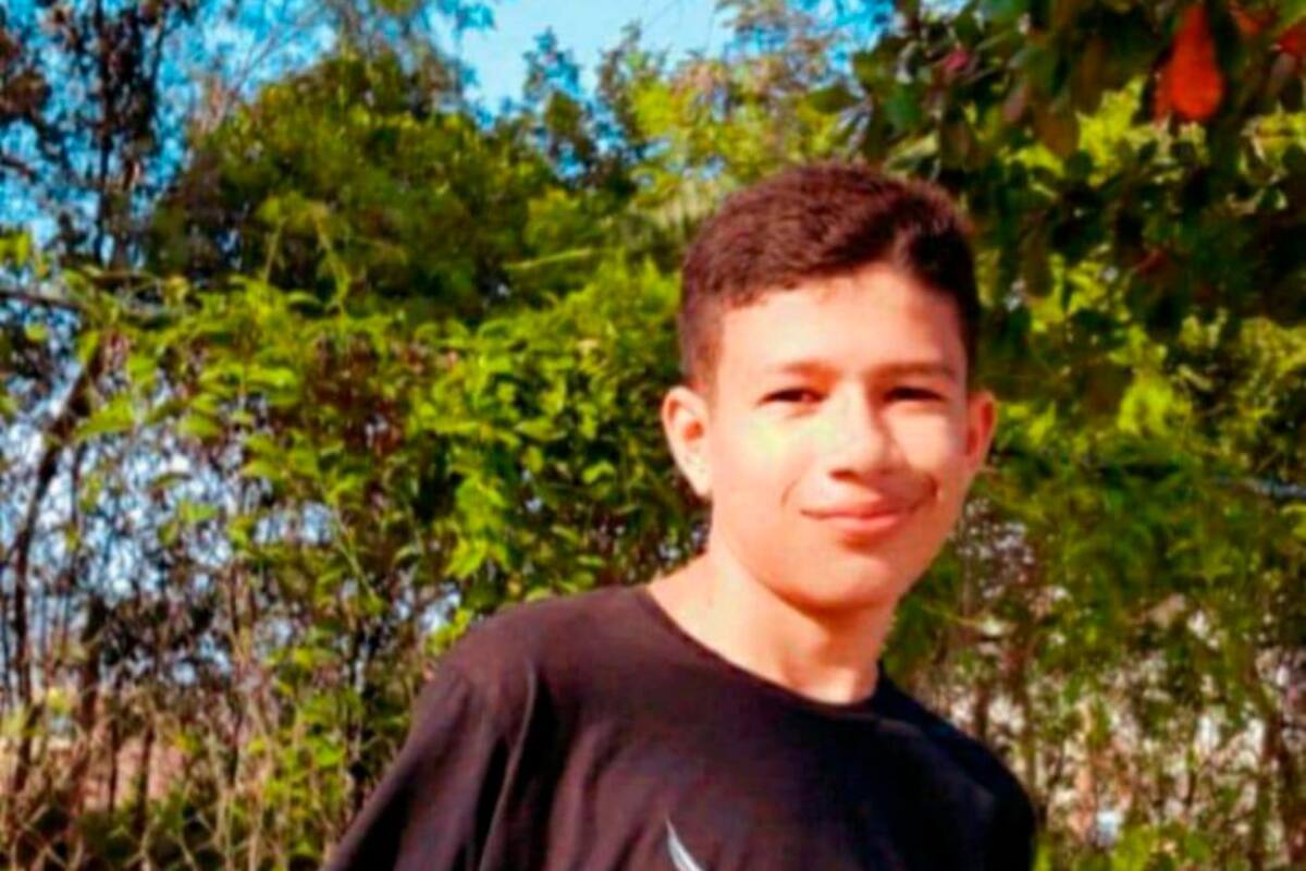 Buscan a adolescente desaparecido en el barrio Arroz Barato