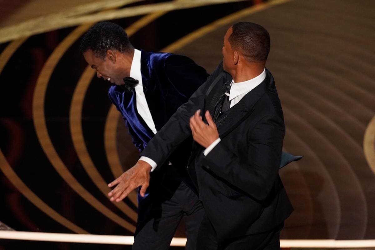 Video: Will Smith golpea a Chris Rock por chiste sobre su esposa