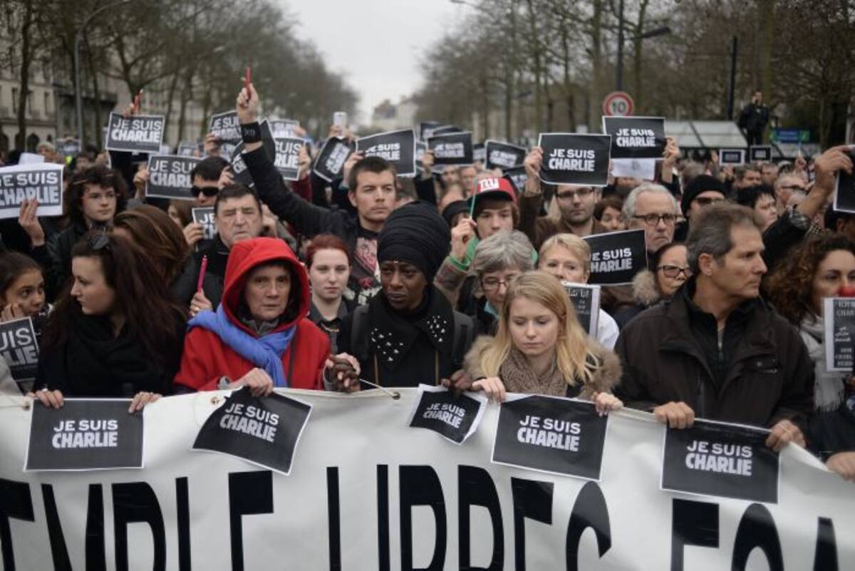 Franceses manifiestan contra los actos terroristas que sucedieron en París durante la última semana. AFP JEAN-SEBASTIEN EVRARD