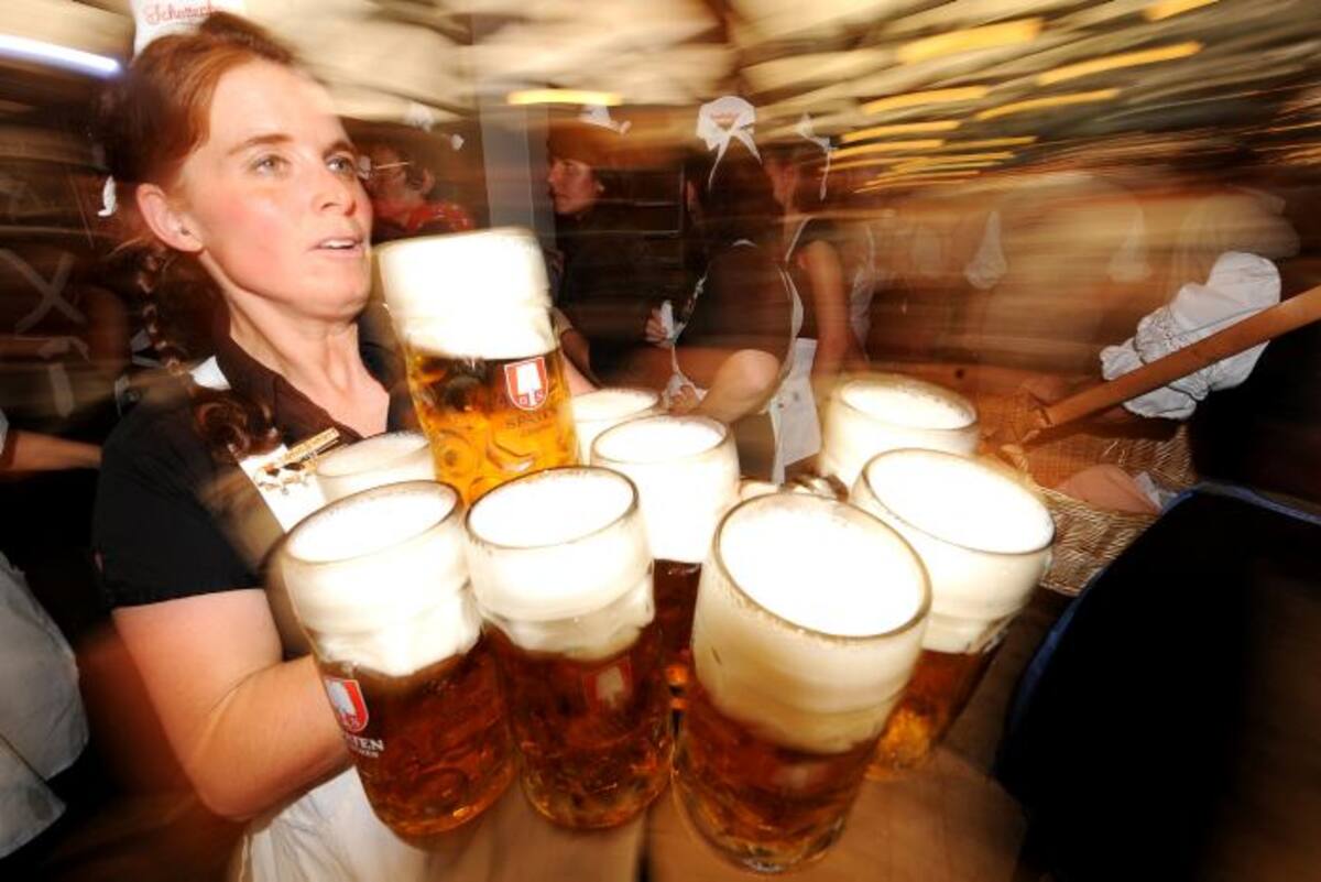 uno de los países más consumidores de cerveza amanece este año nuevo con una medida contra esta bebida. El gobierno le cambió la clasificación de alimento a bebida alcohólica. Ap