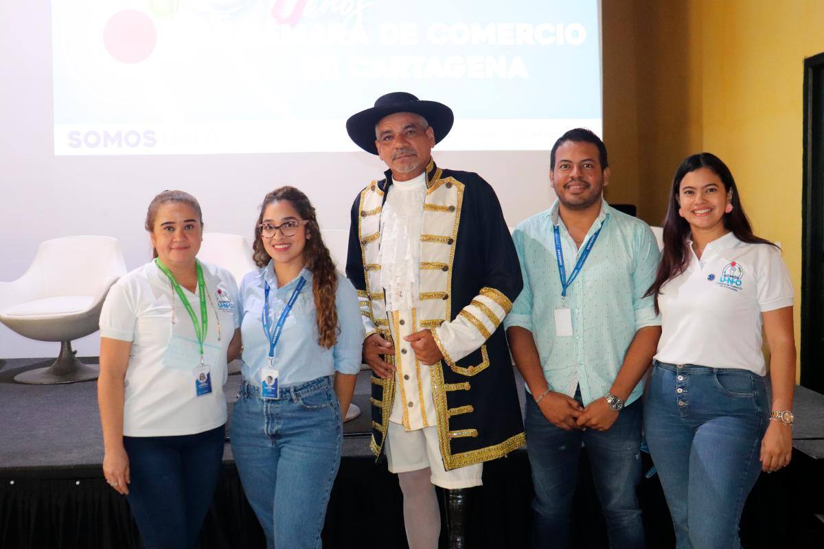 Ismenia Barrios, Diana Driaza, Francisco “el Conde” Baloco, Jossiet Lastre y Melissa Sánchez.