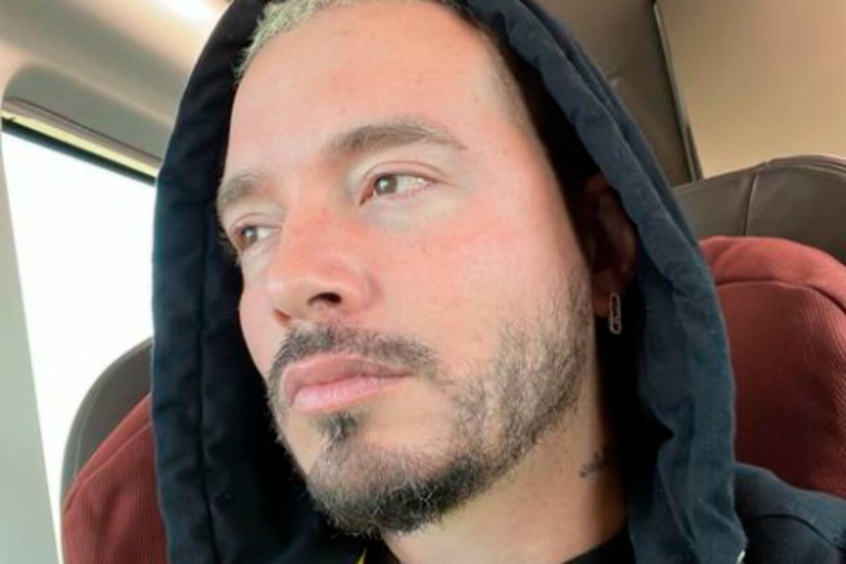 J Balvin pide un milagro para que su mamá se recupere