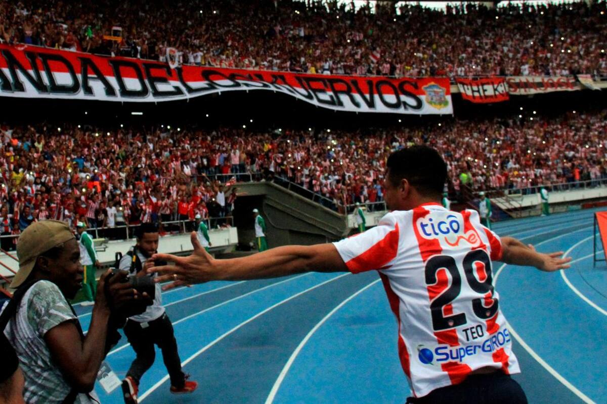 Fútbol en Latinoamérica ansía el regreso de público en los estadios