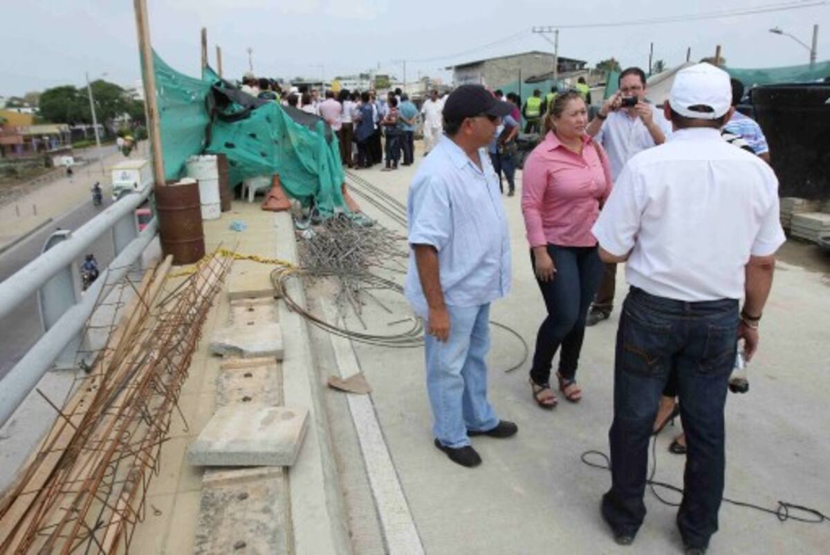 El Contralor Distrital reitera la importancia de que se elija cuanto antes al concesionario que se encargará de la operación y el recaudo del sistema Transcaribe. Esta firma manejará el patio portal, las estaciones y los buses de Transcaribe. Aroldo Mestre / El Universal