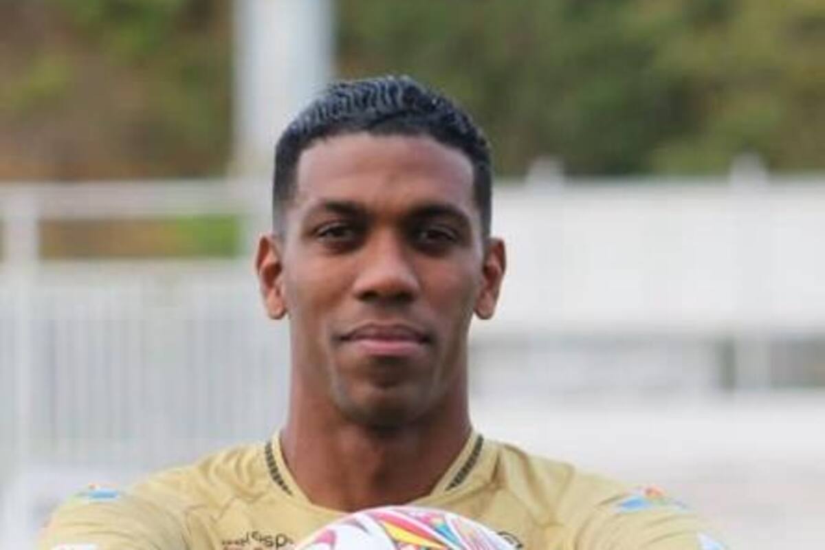 Orlando Berrío quiere volar en las Águilas Doradas