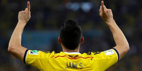 Video: La Fifa recuerda un gol de James Rodríguez en el Mundial 2014