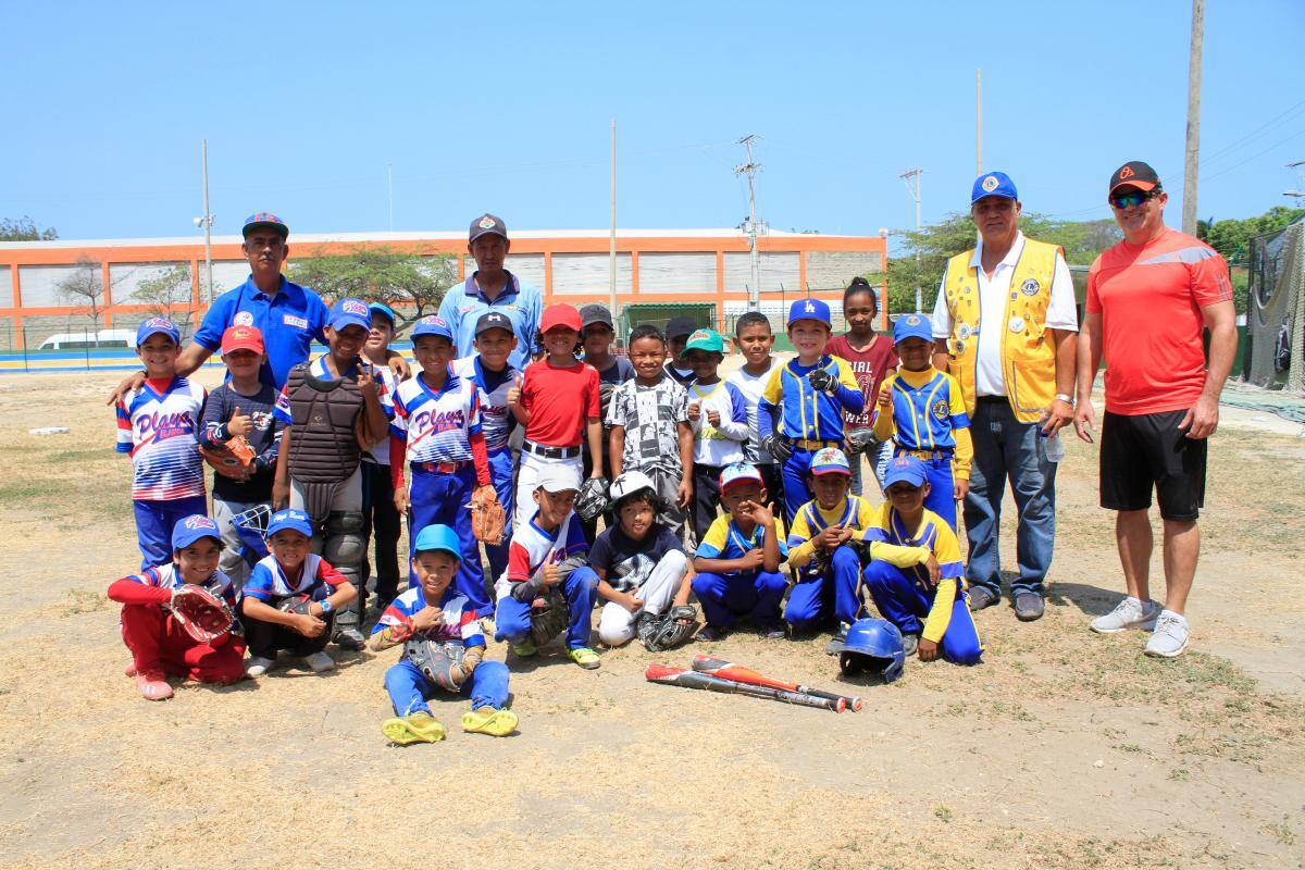 Con las mejoras al escenario, los niños del Club de Leones podrán desarrollar mejor sus cualidades en el béisbol. //julio castaño - el universal.