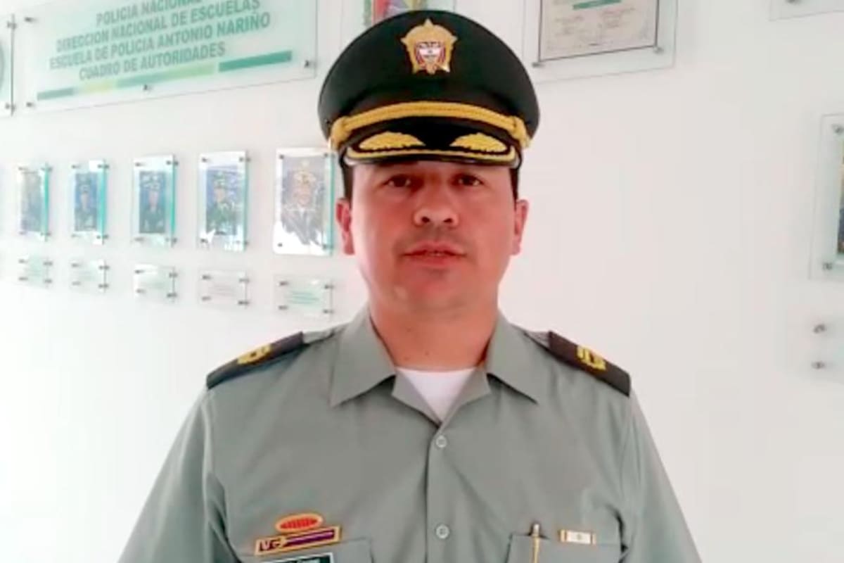 Transmisión de mando en la Escuela de Policía Antonio Nariño