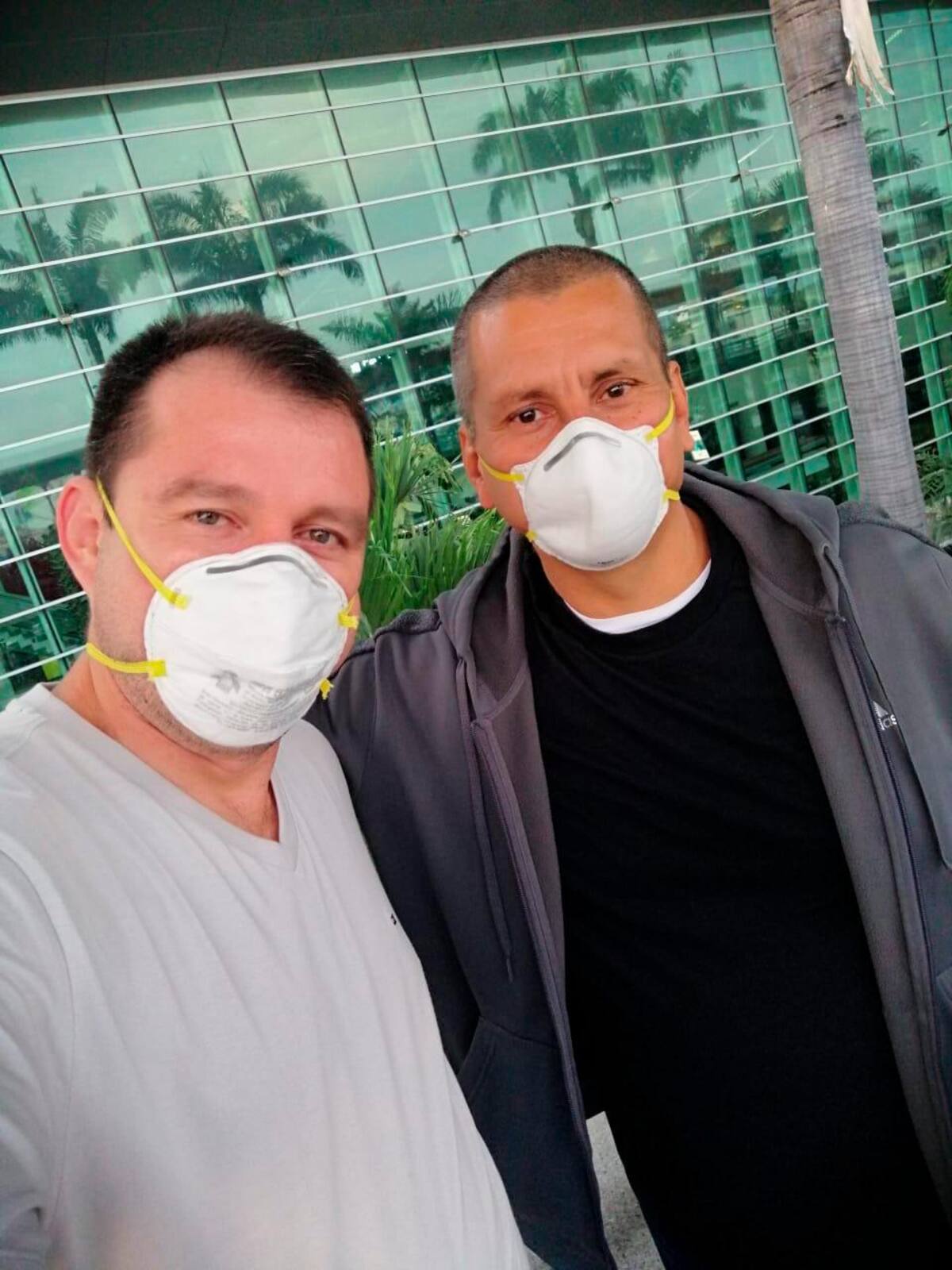 Estos viajeros colombianos antes de tomar la decisión de irse a Ecuador, pensaron en volar primero a México o Panamá, para no perder su estatus legal en EE. UU.