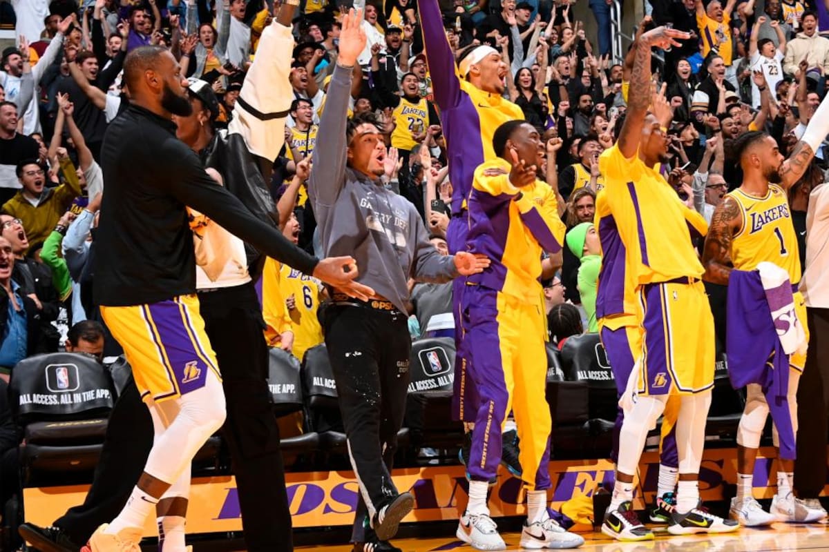 Los Lakers acaban con la mala racha ante los Clippers