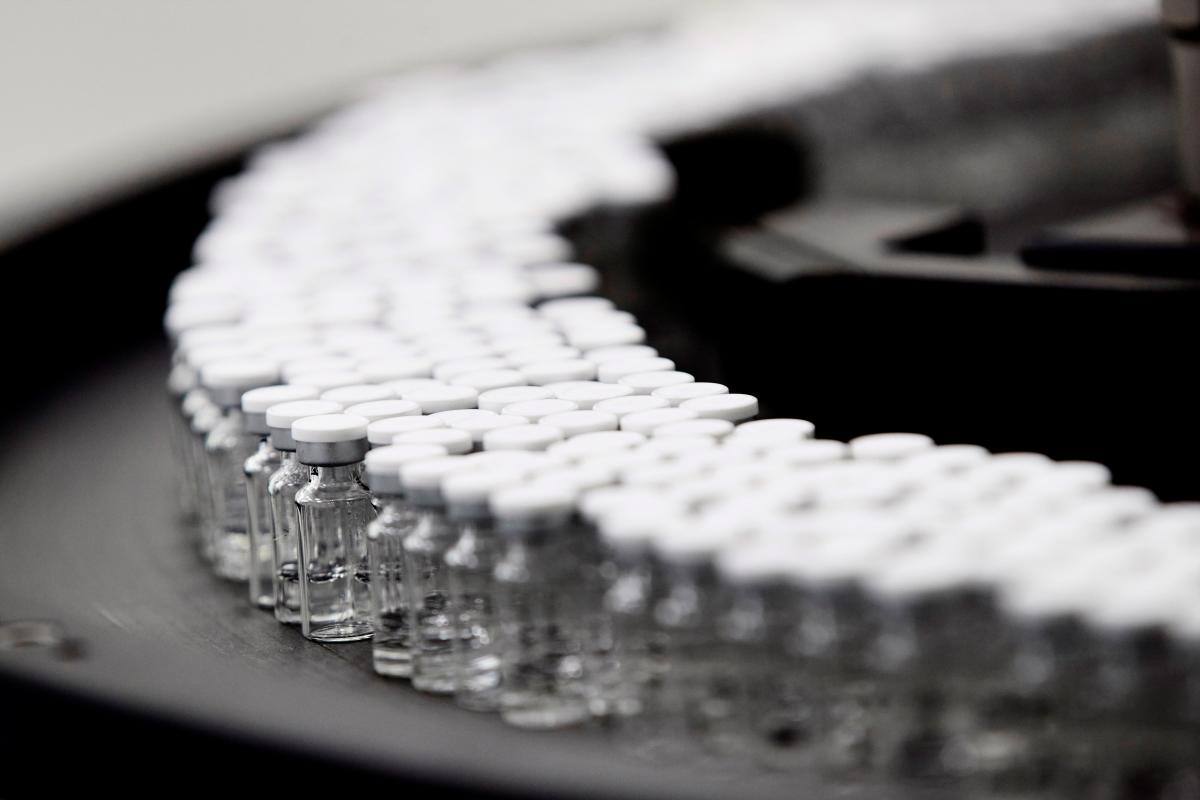 Una dosis de Pfizer o AstraZeneca reduce un 80% hospitalizaciones