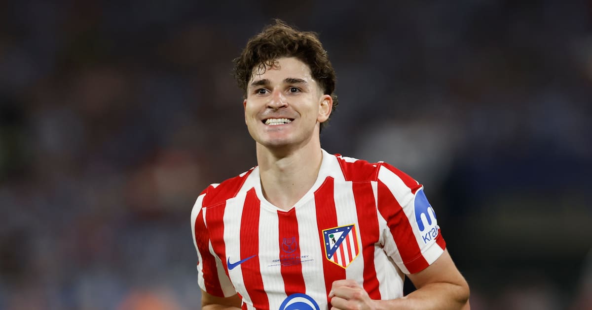 El Atlético de Madrid fija postura sobre Julián Álvarez: “Es intransferible”