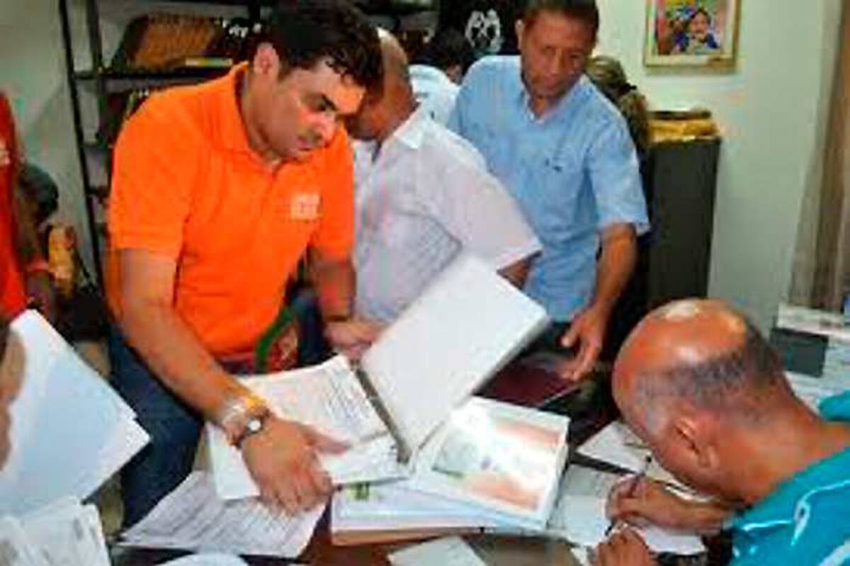 Carlos Elías, virtual alcalde electo.