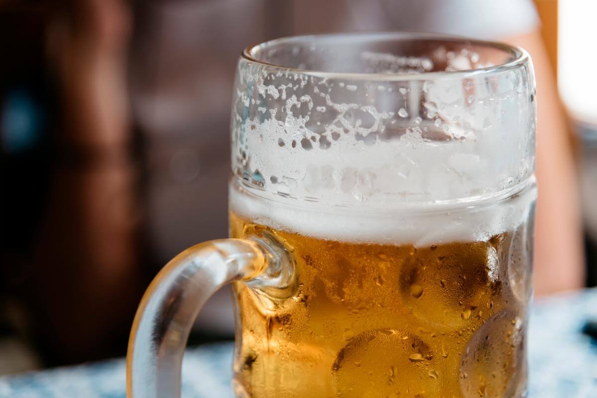 ¡No se deje engañar! La cerveza no es saludable y menos para el estómago
