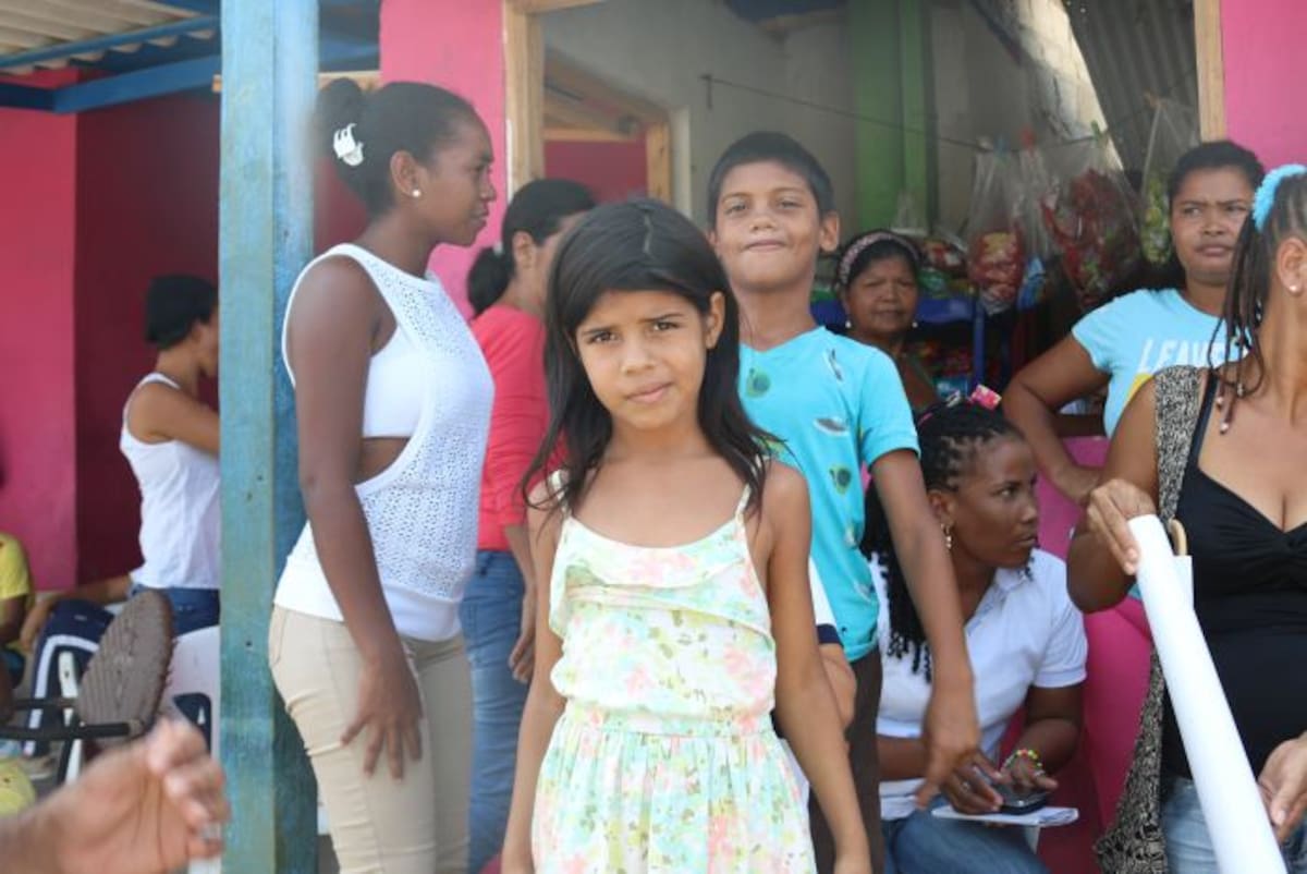 Niños en Tierra Baja Aura María Rodríguez