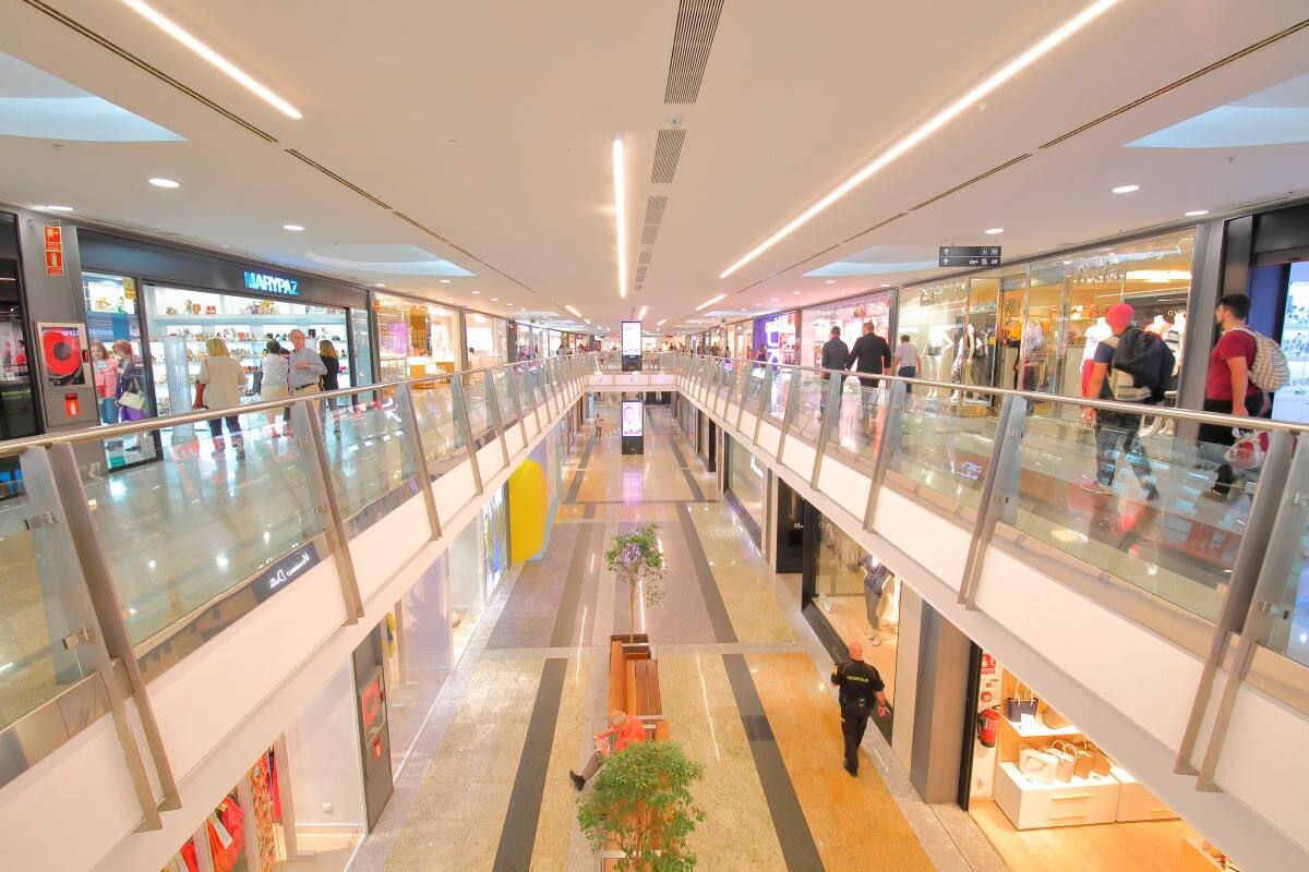 Los centros comerciales también aportan a la recuperación de la economía