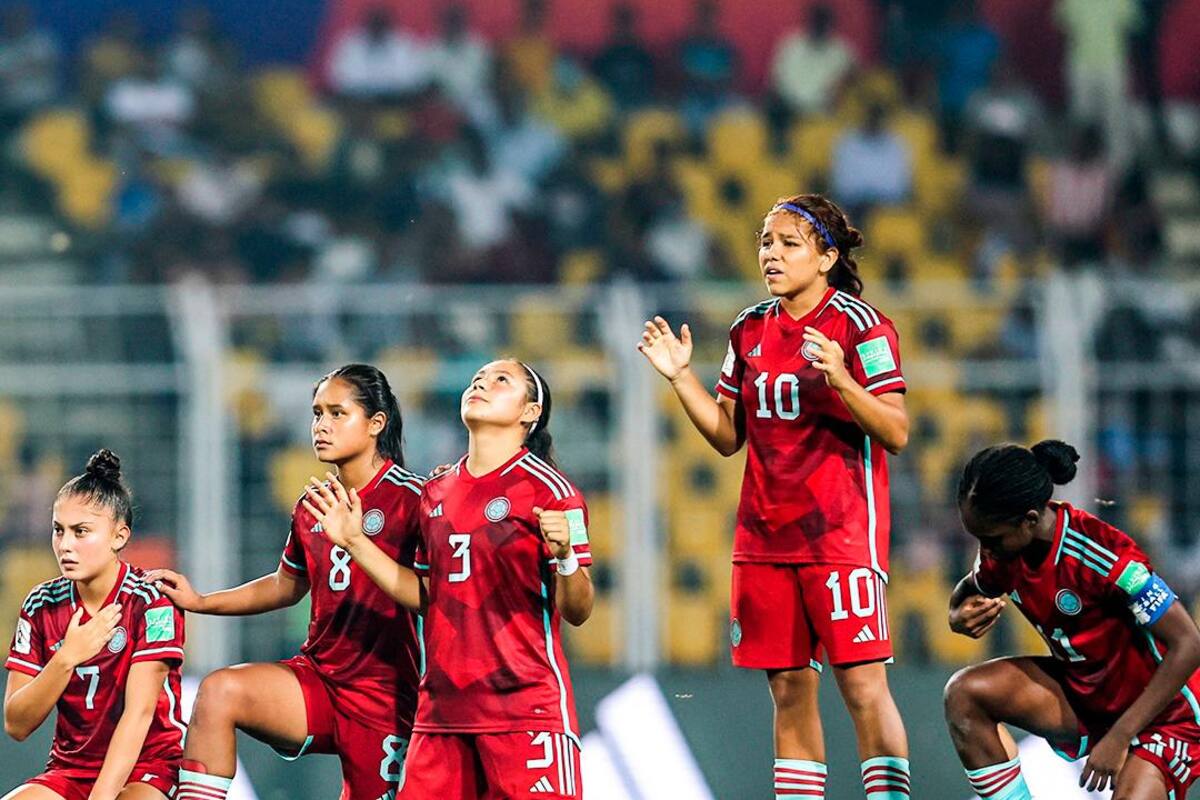 “Merecen salarios dignos, patrocinios”: Petro felicita a la Selección Colombia