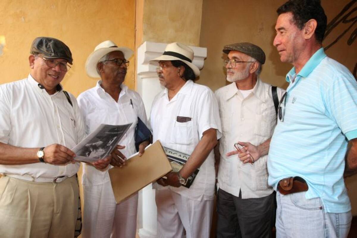 Joce Daniels, Juan Gutiérrez Magallanes, José Ramón Mercado, Roberto Montes Mathieu y Álvaro Suescun. El evento se inicia este miércoles con la presencia de grandes poetas. Zenia Valdelamar - El Universal