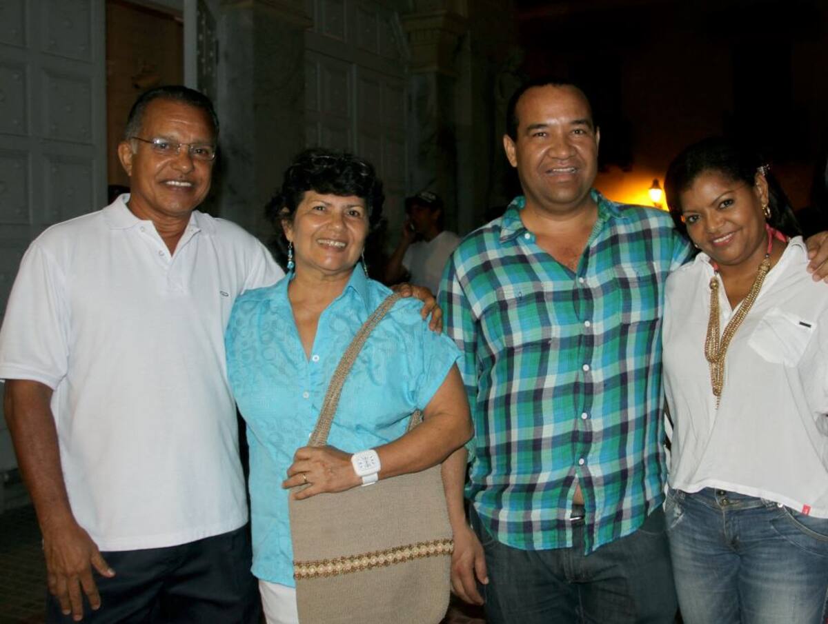 Orlando Periñán, Gloria González, Alejandro Dussán y Ma-ritza Teherán.