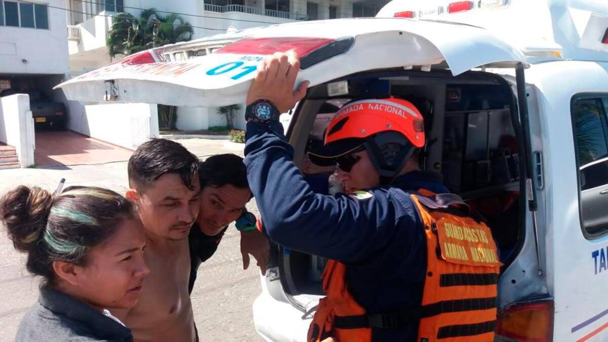 Un hombre fue golpeado por una lancha ayer, en Playa Blanca.