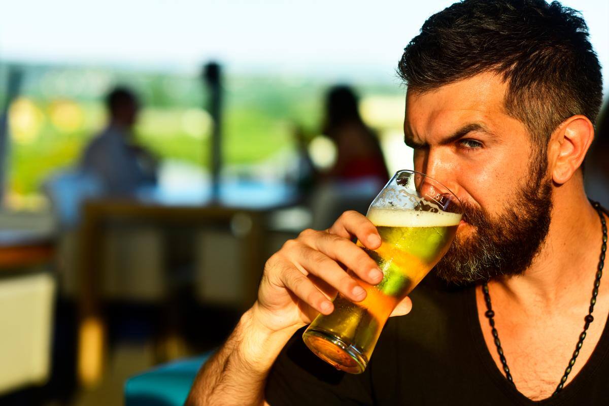 ¿Lo ha sentido? Cambio climático altera el sabor de la cerveza, según estudio