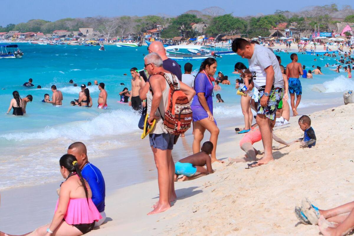 Playa Blanca solo soportaría 125 personas al día