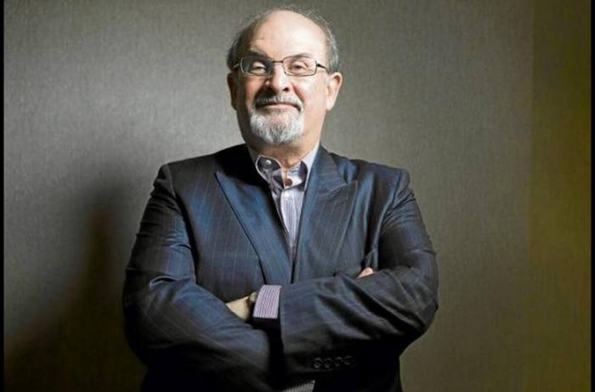 Salman Rusdhie trajo a Cartagena su más reciente novelav "La decadencia de Nerón Golden", a Hay Festival. Colprensa