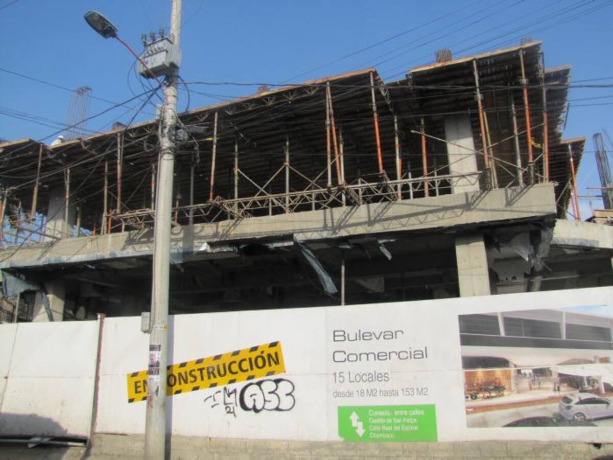 Los constructores del proyecto comercial San Lázaro defienden la obra y dicen que cumplen con las normas. Archivo