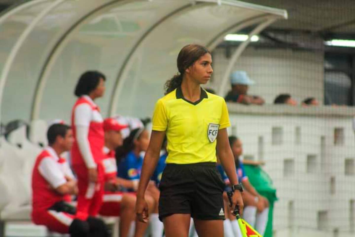 Historia: La cartagenera que quiere llegar lejos en el arbitraje femenino