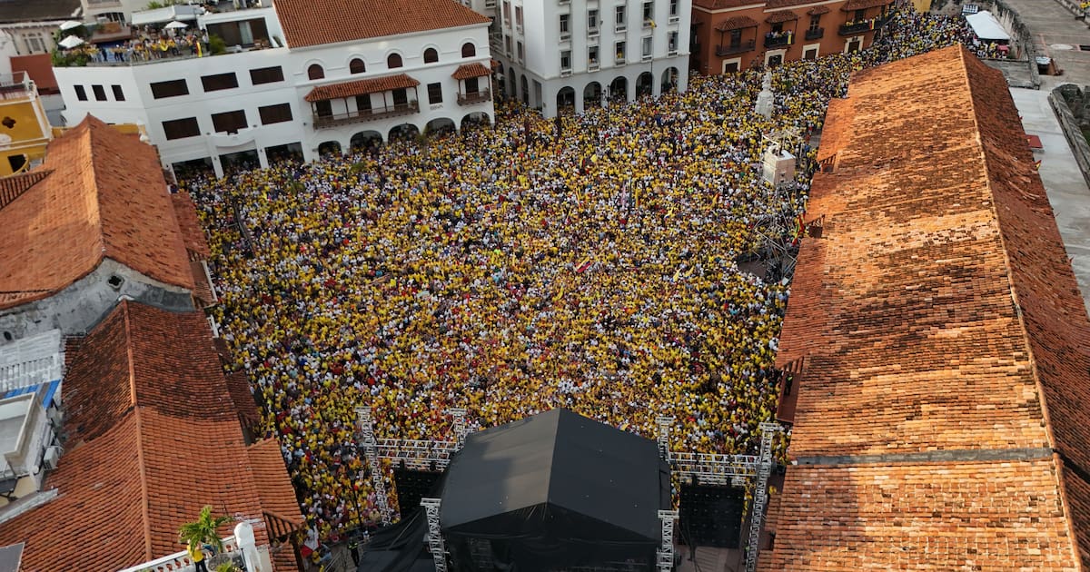 Masiva asistencia en Cartagena a evento de campaña de Abelardo De la Espriella