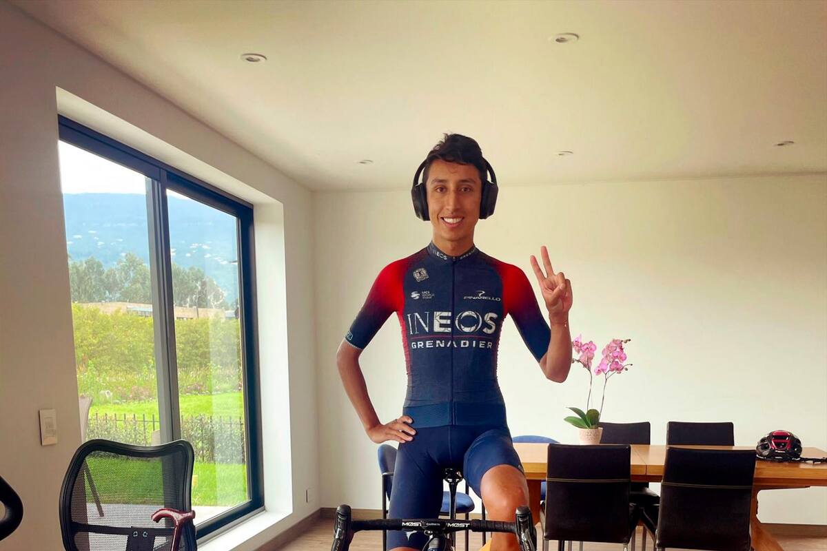 Egan sorprende, ya entrena en su bicicleta de ruta